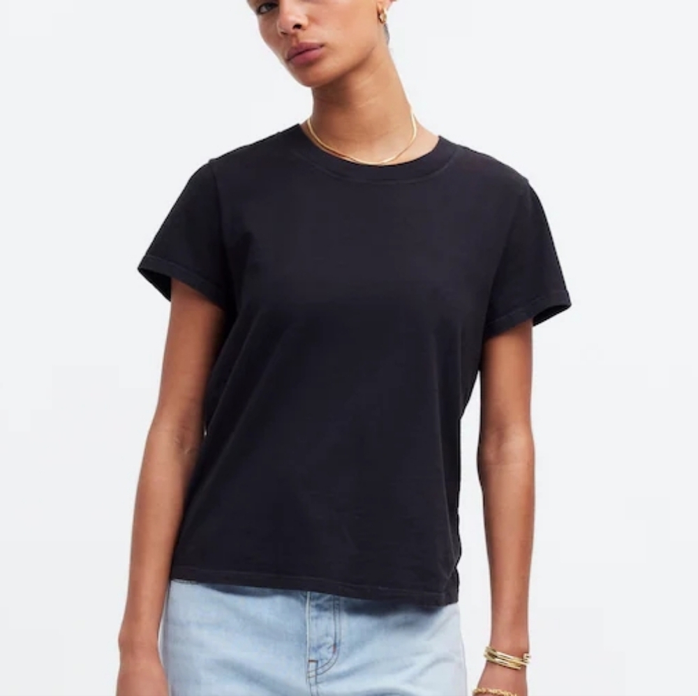 Madewell Premium Standard 01. The Shrunken Tee- NAVY